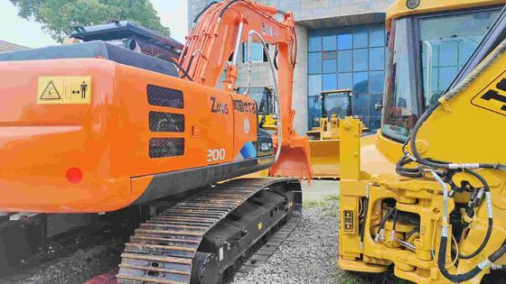 สภาพดี 19400KG สีส้ม มือสอง Hitachi Excavator Zx200 ด้วยความเร็วเดิน 3.4 / 5.5km / h