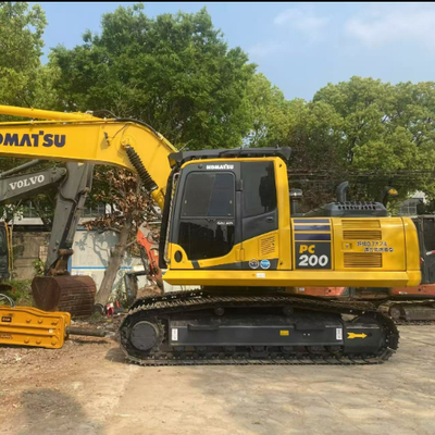 มือสอง Komatsu Pc200 เครื่องจักรกล เครื่องขุดไฮดรอลิก 20tons เครื่องขุดขนาดเล็กมือสอง